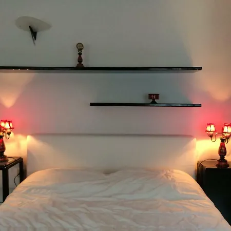 Ca'ghironda Apartmán *