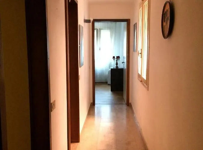 Ca'ghironda Apartamento *